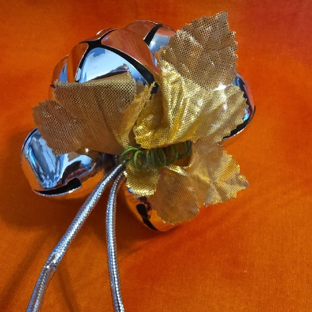 N/A metal bells